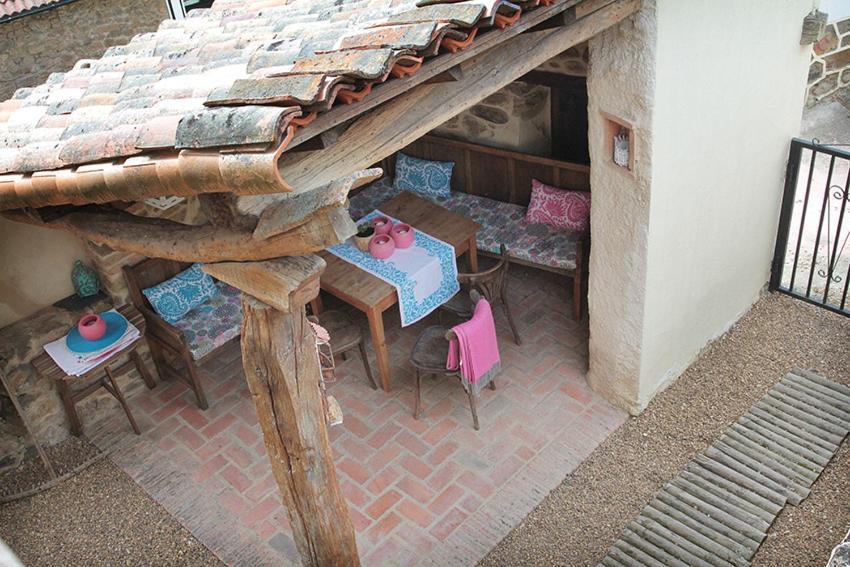 Casa De Piedra Chalet *