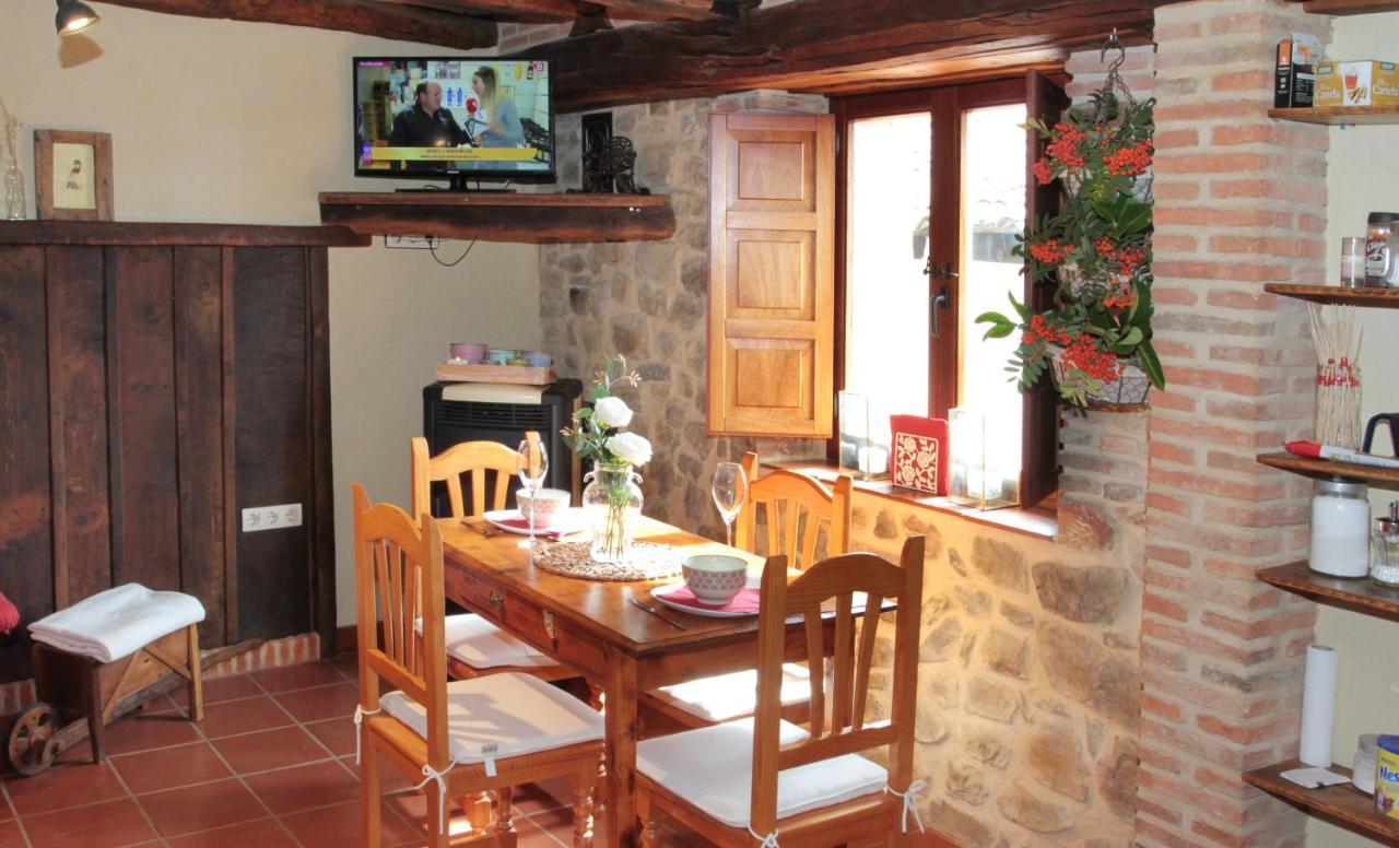 Domek alpejski Casa De Piedra Valderrueda